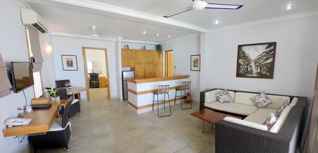 Shades Resort Mui Ne Room photo